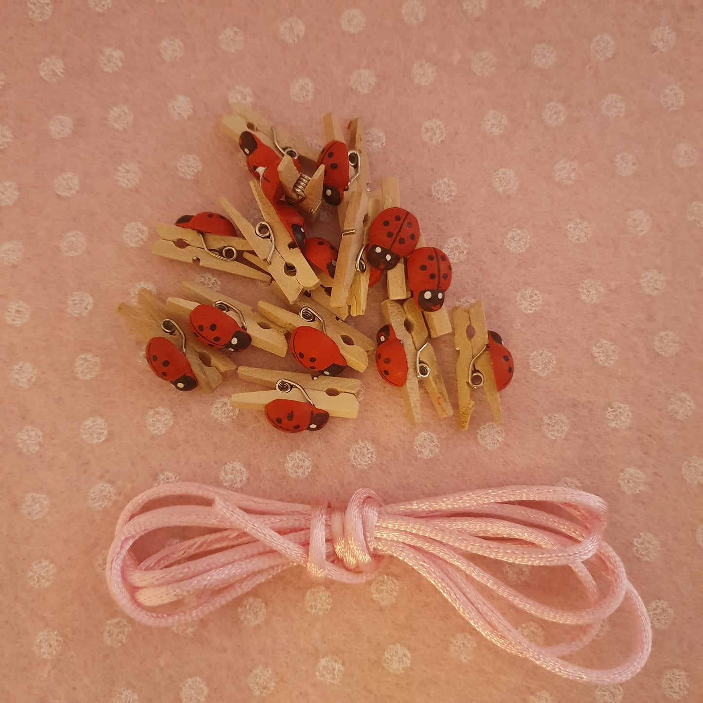 CREATIVE ADVENT CALENDAR: 24 mini jewels + FREE SHIPPING!