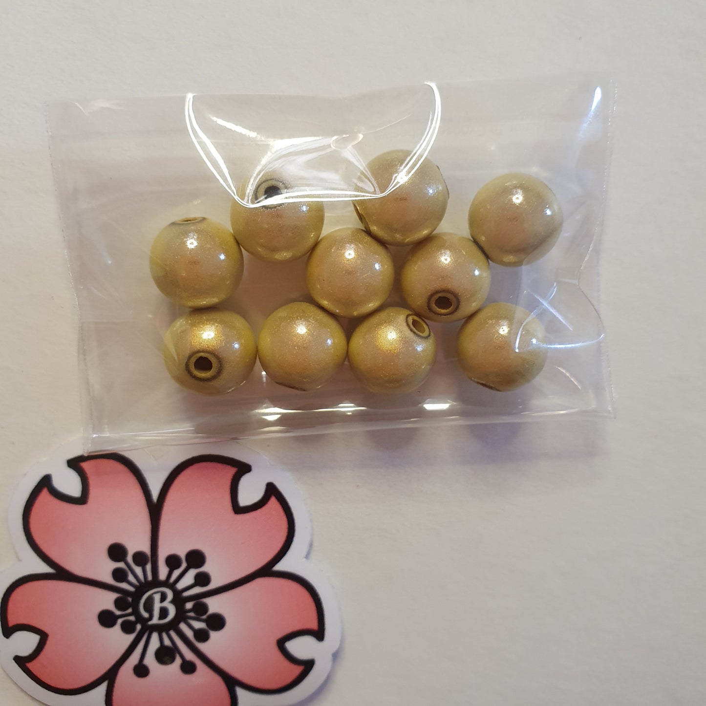 10mm reflective resin beads 10 pieces - choose the color