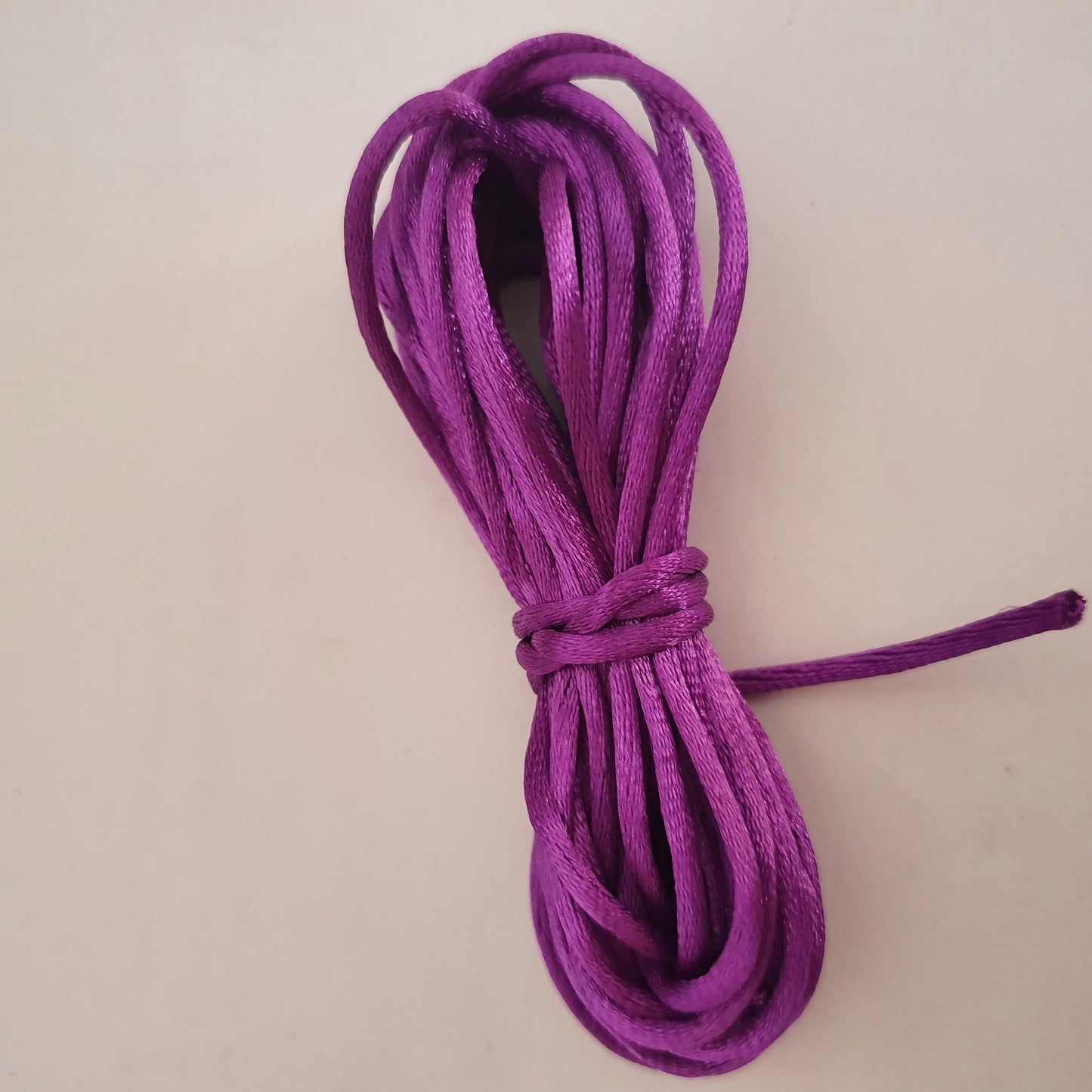 Cordone silk in Nylon per Braccialetti - lotto 5 metri - scegli il colore