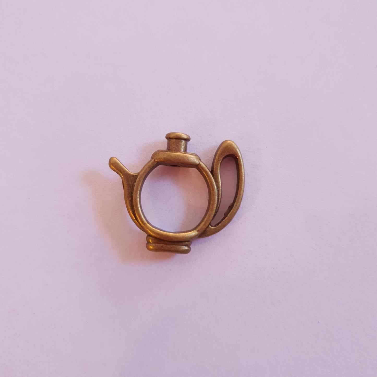 Pendants to create costume jewellery