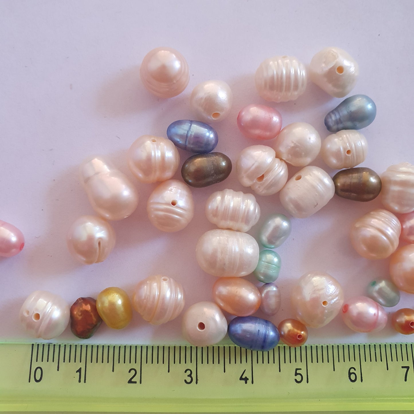 Freshwater pearls - mix
