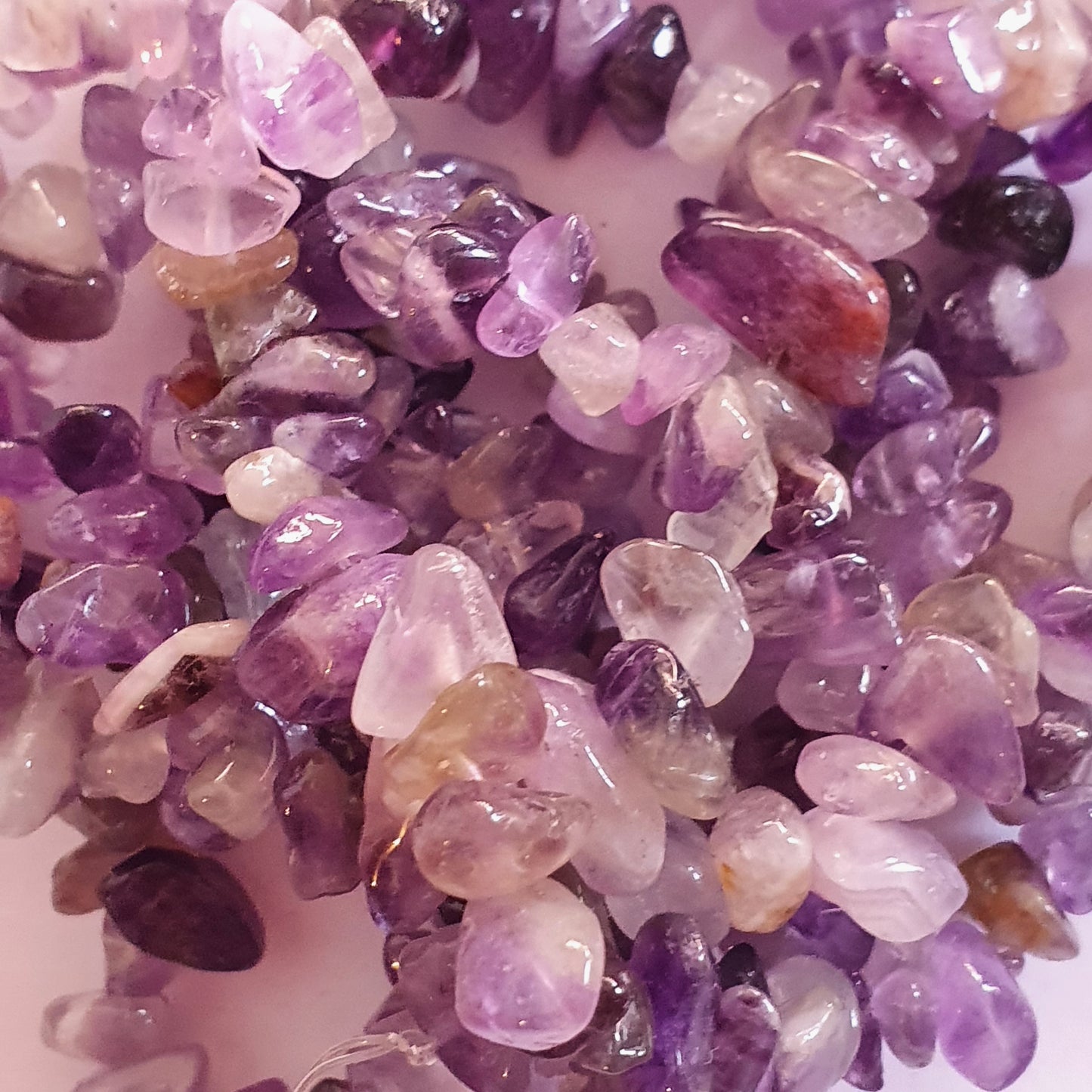 Natural stone chips - 100 pieces - of your choice