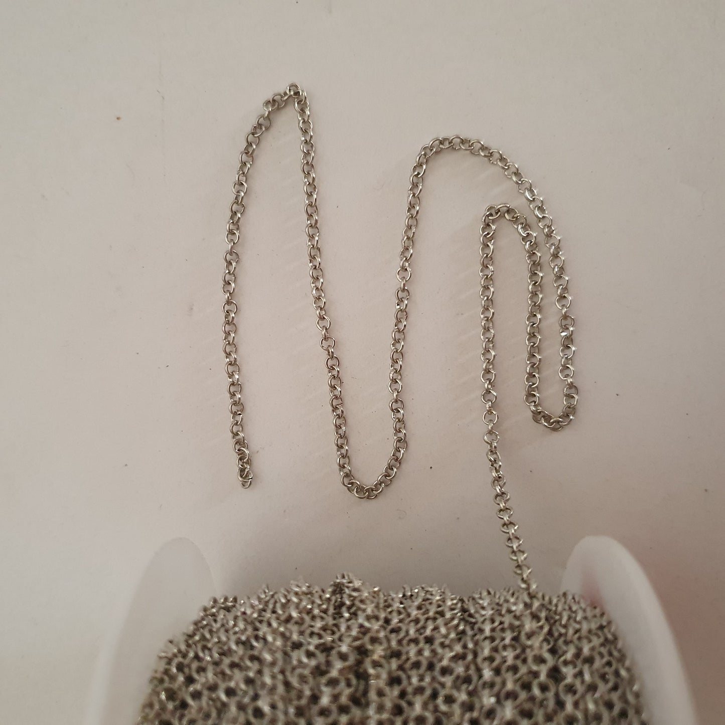 Chain to create costume jewelery - by the meter - thin models