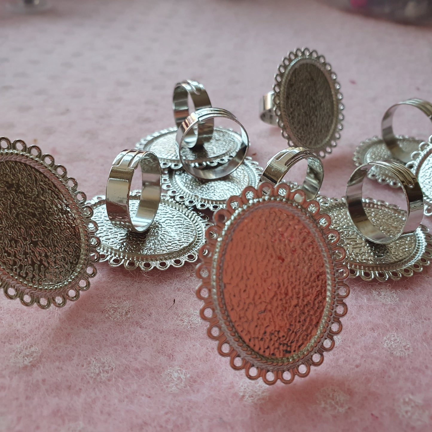 Bases for creating rings - mix 30 pieces