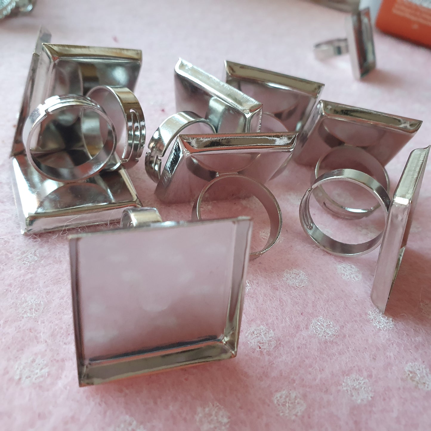 Bases for creating rings - mix 30 pieces