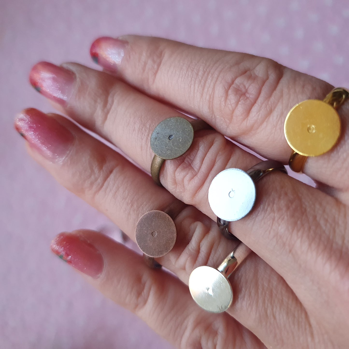 Bases for creating rings - mix 30 pieces