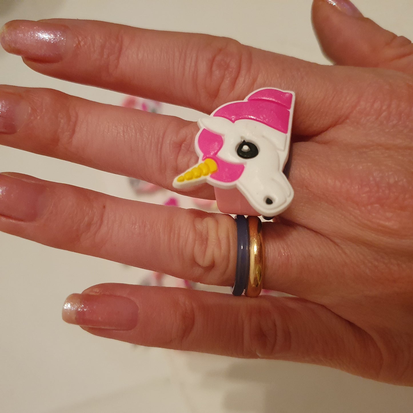 Gummy UNICORN Ring - Party Gadget