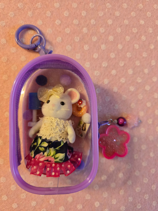 Sylvanian family bag charm - topolina a fiori