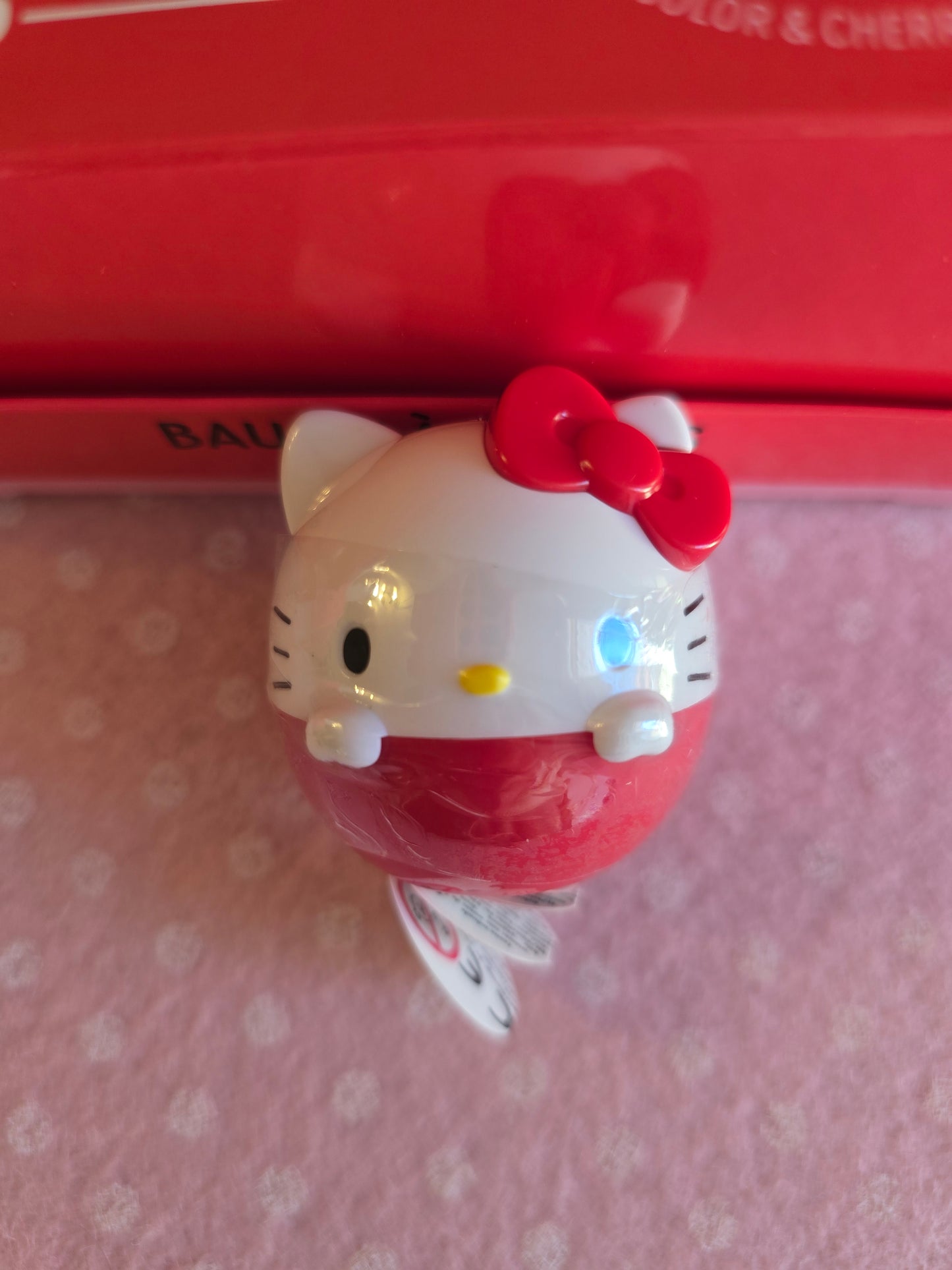 Hello Kitty prodotti per la skin care: balm, serum, lip oil, maschera