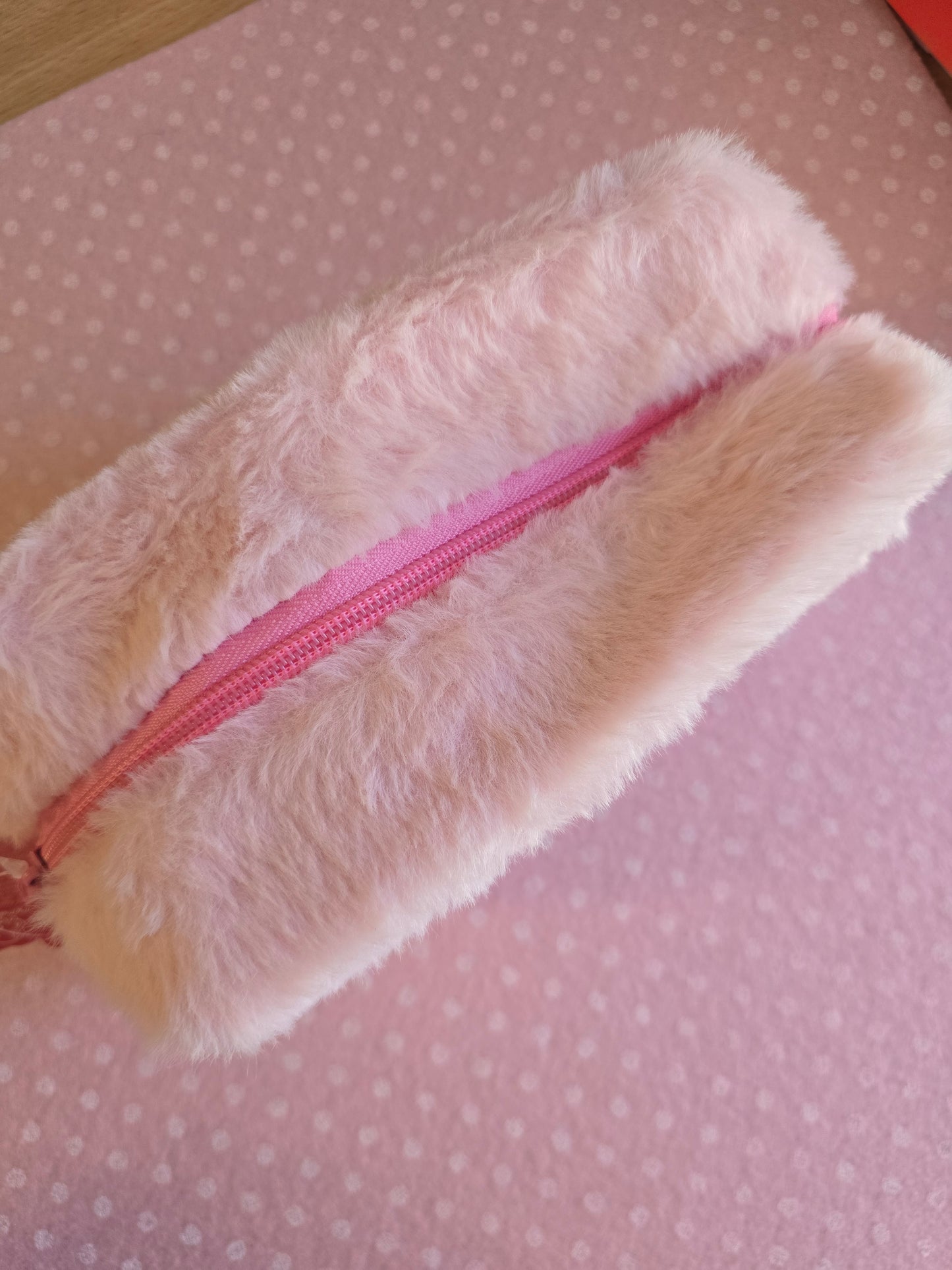 My Melody Pochette in peluche, crema mani e unghie