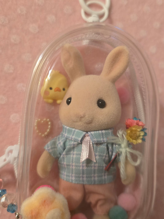Sylvanian families bag charm coniglio con fiori