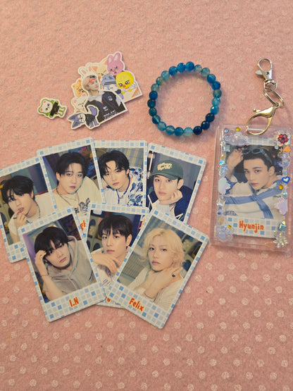 Calza della befana con card holder e photocard ufficiale Stray Kids da pop up store Sauna